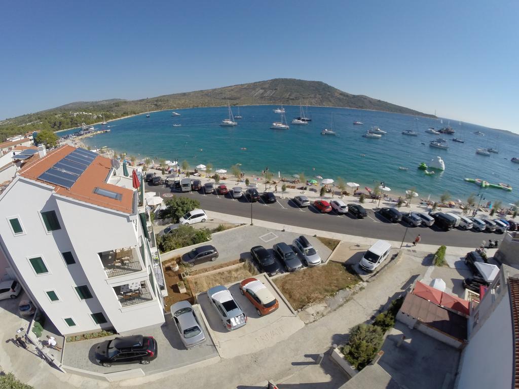 Villa Sisa Apartment Primošten Exterior foto