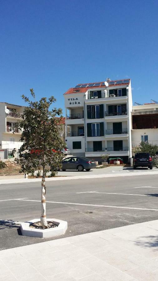 Villa Sisa Apartment Primošten Exterior foto